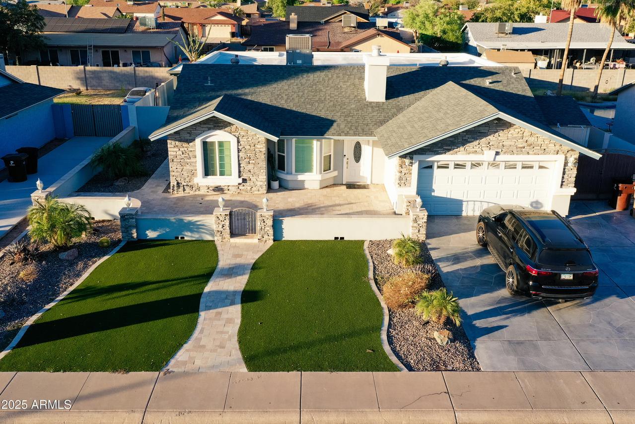 8932 W El Caminito Dr., Peoria, AZ 85345