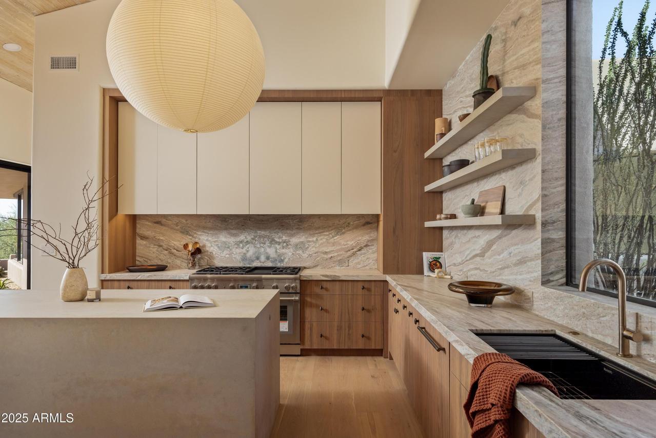 10602 E Honey Mesquite Dr., Scottsdale, AZ 85262