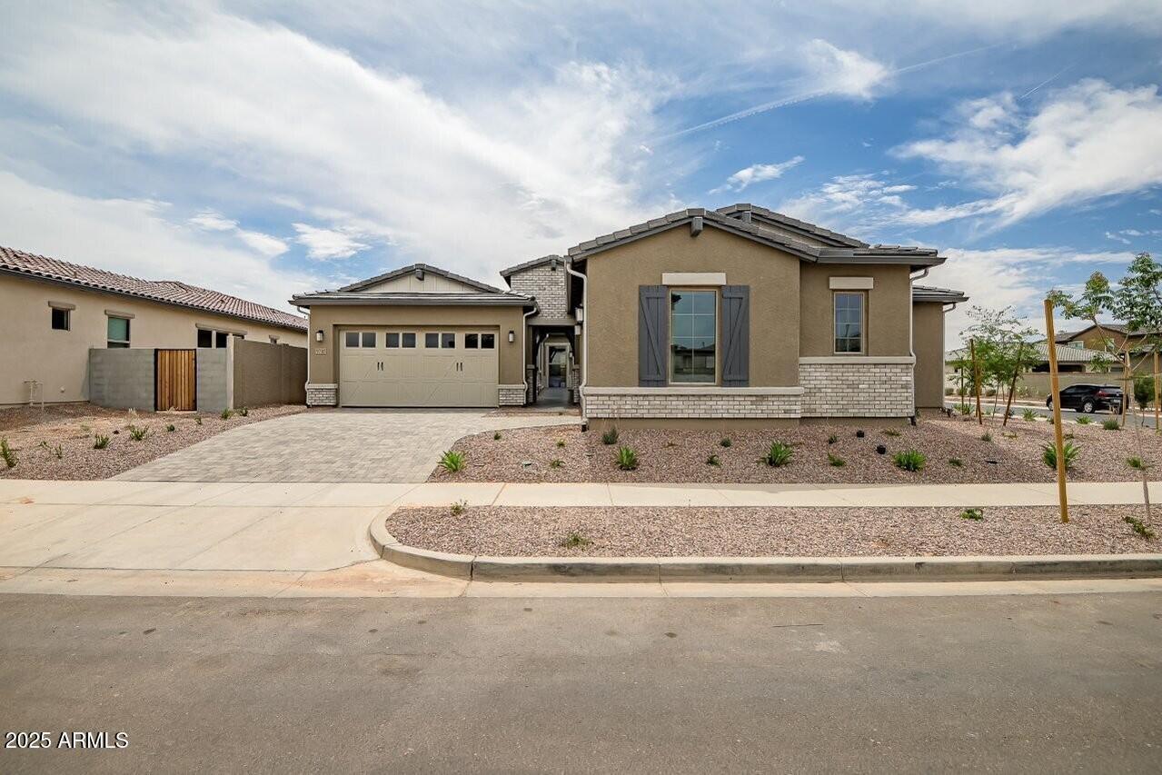 9705 E Sector Dr., Mesa, AZ 85212