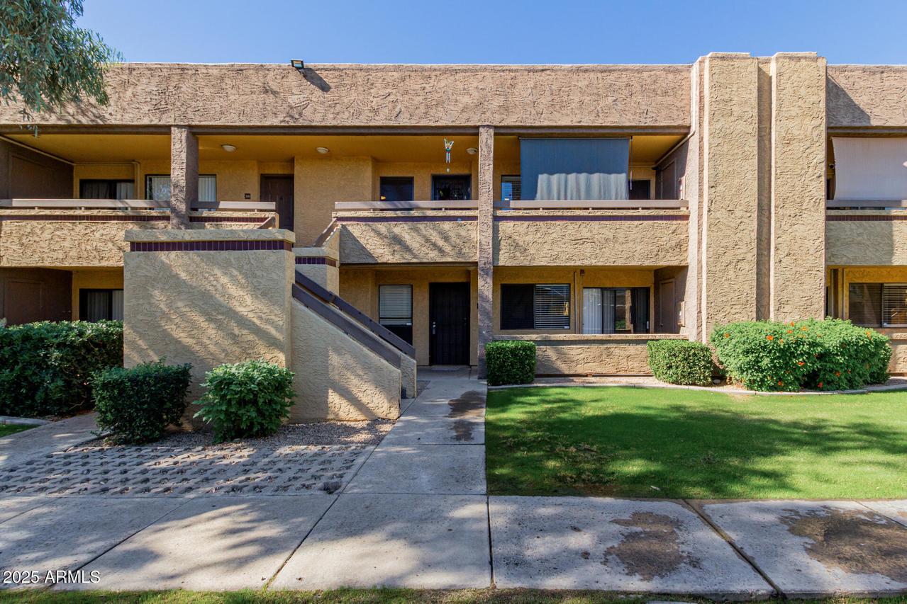 3535 W Tierra Buena Ln. #256, Phoenix, AZ 85053