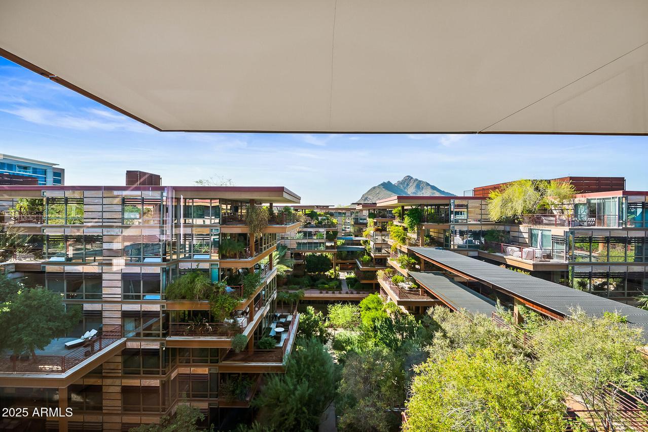 7151 E Rancho Vista Dr. #7004, Scottsdale, AZ 85251
