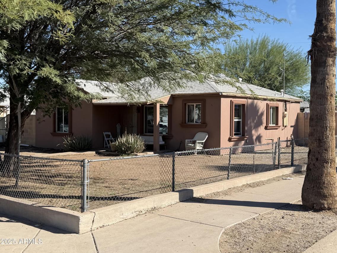 6445 S 6th Ave., Phoenix, AZ 85041