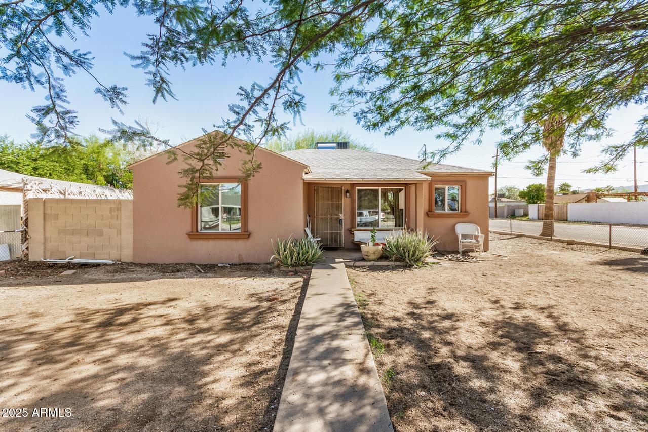6445 S 6th Ave., Phoenix, AZ 85041