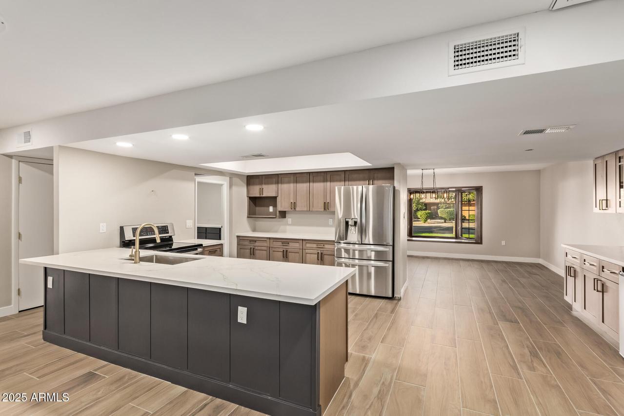 4703 W Hayward Ave., Glendale, AZ 85301