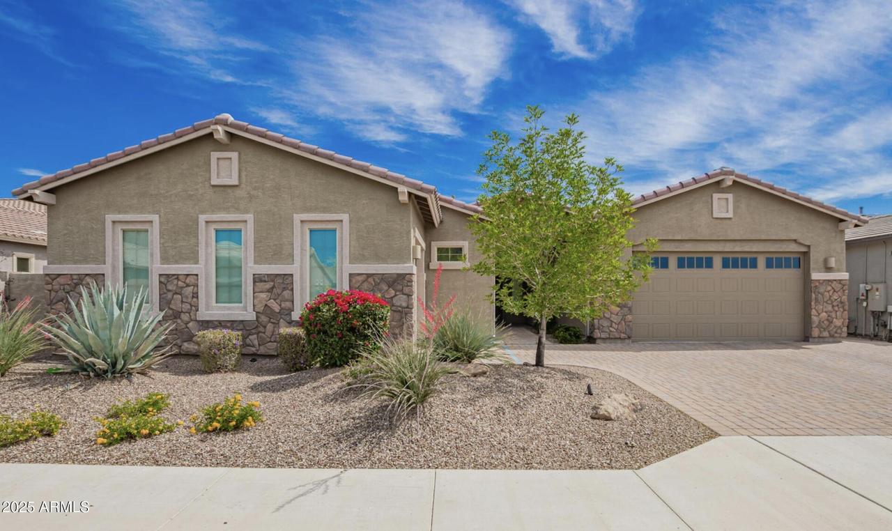 28623 N 66th Ave., Phoenix, AZ 85083