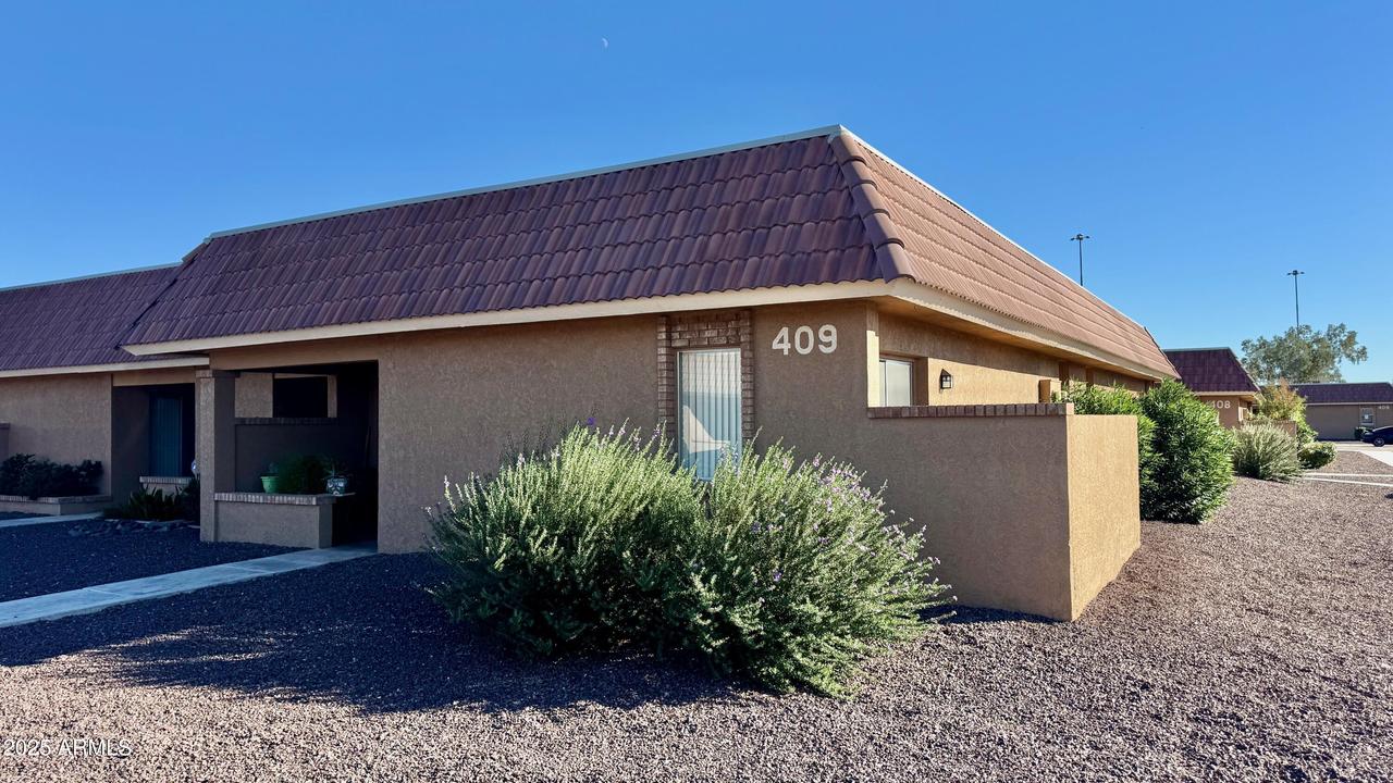 409 W Blackhawk Dr. #1, Phoenix, AZ 85027