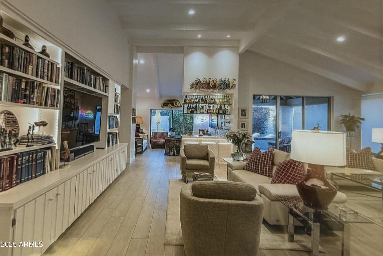 7334 E Tuckey Ln., Scottsdale, AZ 85250