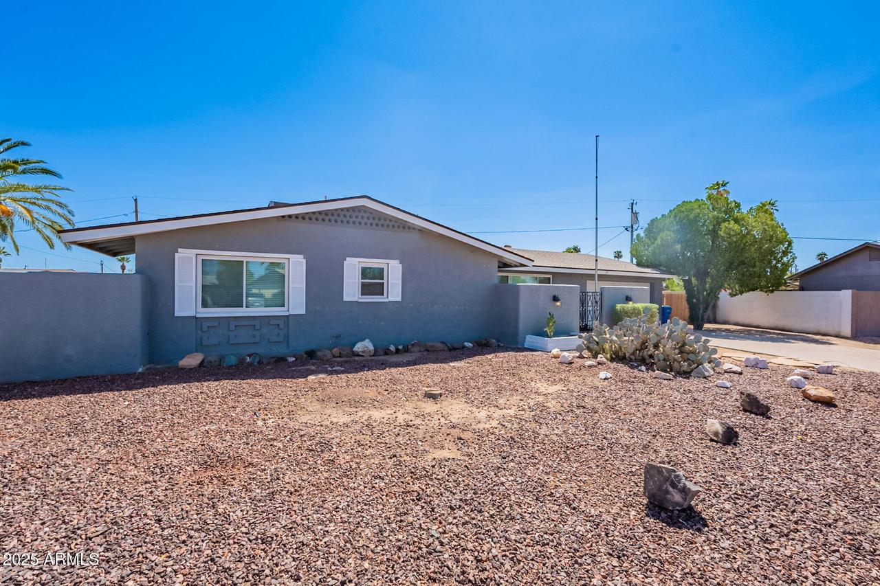 17423 N 20th Ave., Phoenix, AZ 85023