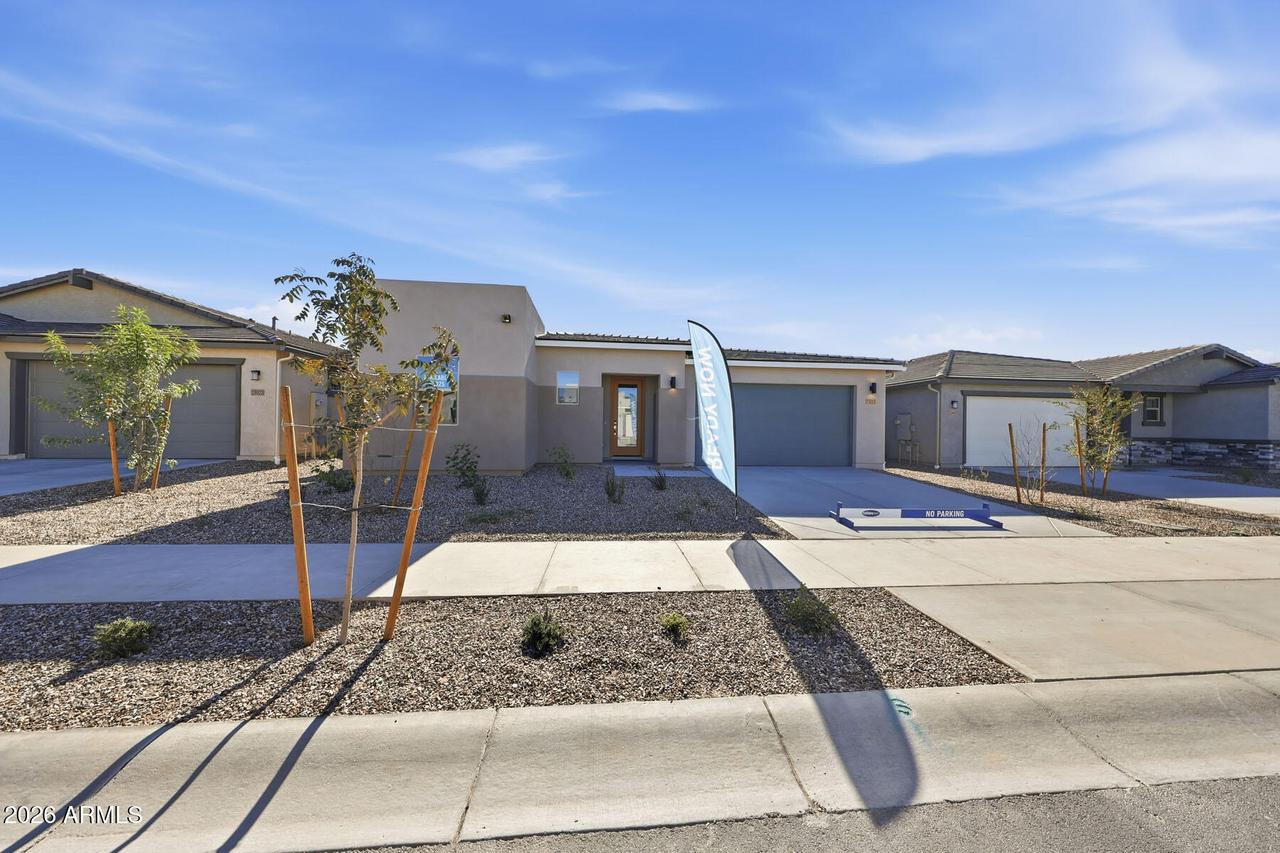 23015 E Watford Dr., Queen Creek, AZ 85142