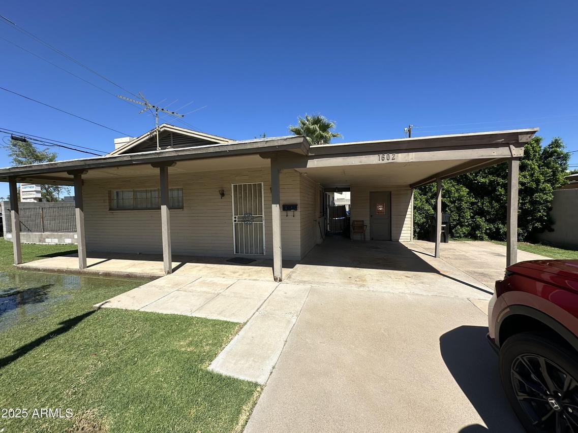 1602 E Palo Verde Dr., Phoenix, AZ 85016