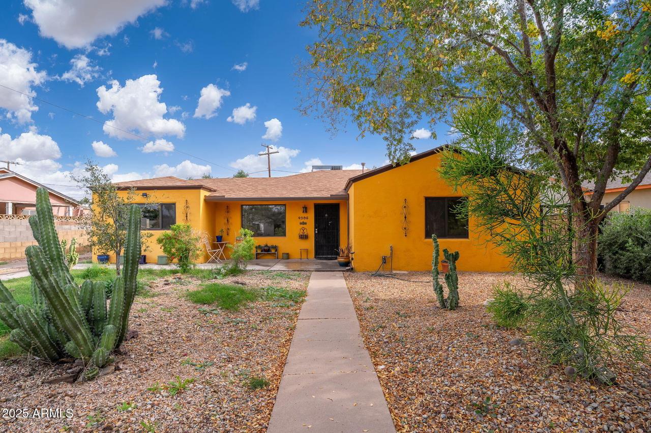4305 N 9th Ave., Phoenix, AZ 85013