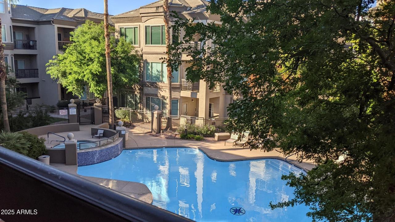 435 W Rio Salado Pkwy. #303, Tempe, AZ 85281