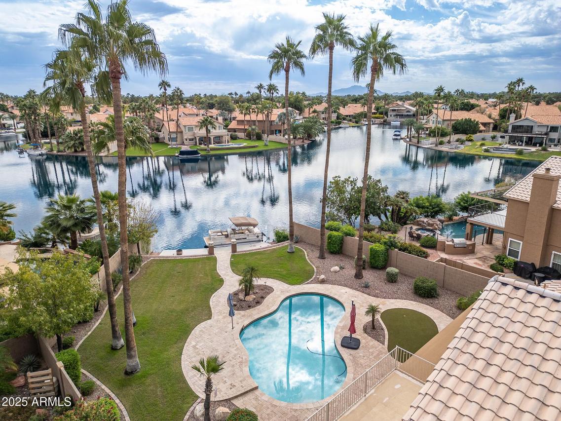 919 S Paradise Dr., Gilbert, AZ 85233