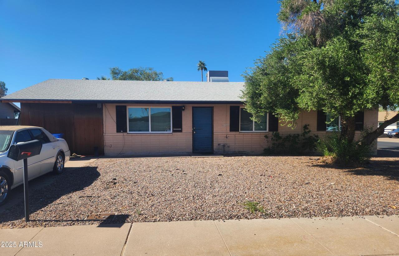 6426 S 47th St., Phoenix, AZ 85042