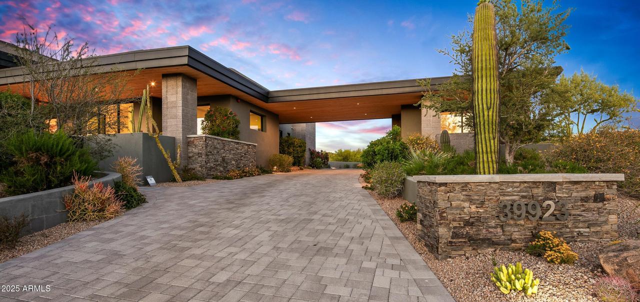 39923 N 103rd Way, Scottsdale, AZ 85262