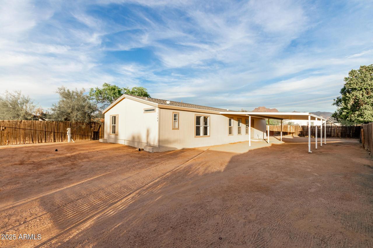 1108 E 4th Ave., Apache Junction, AZ 85119