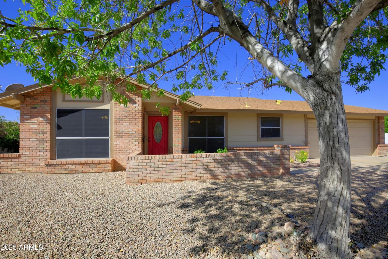 16618 N 40th Ave., Phoenix, AZ 85053