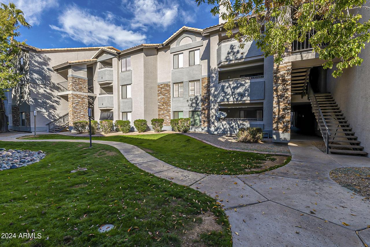 2025 E Campbell Ave. #265, Phoenix, AZ 85016