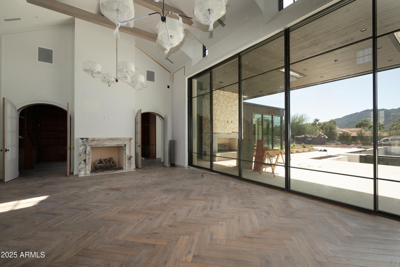 5902 E Cactus Wren Rd., Paradise Valley, AZ 85253