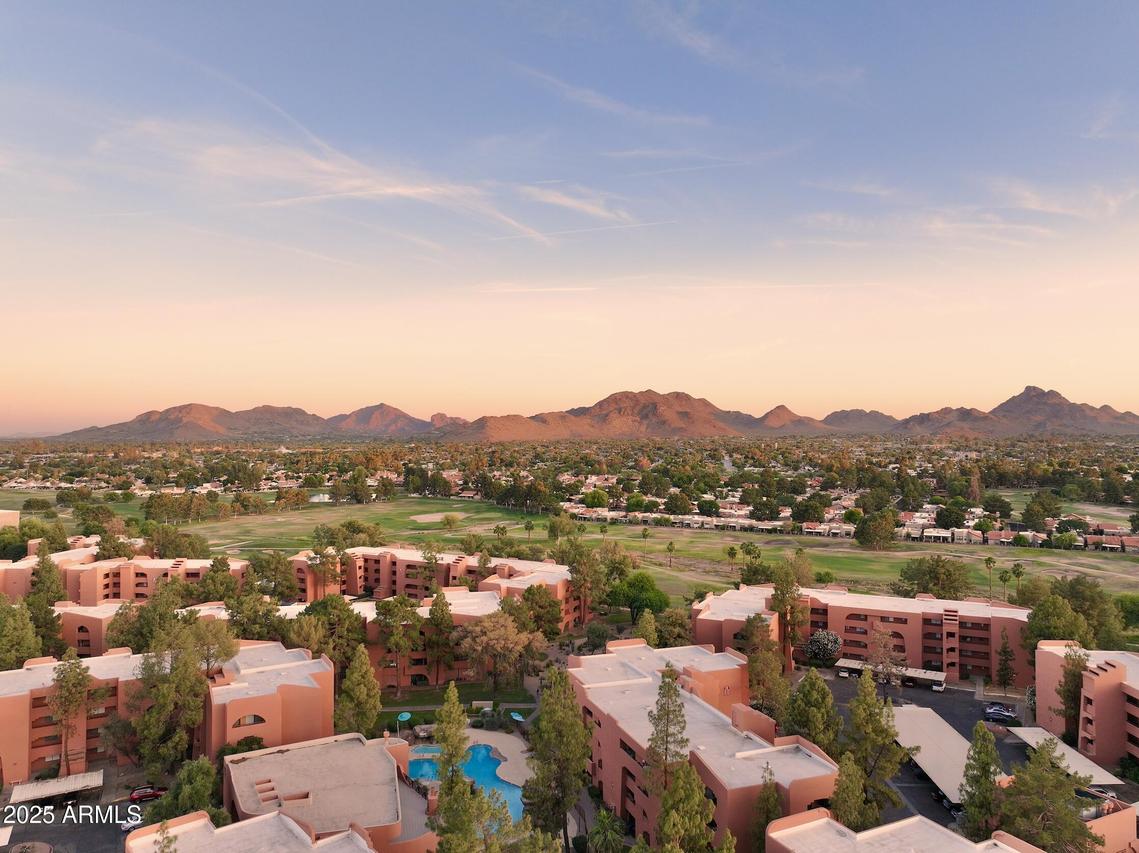 12222 N Paradise Village Pkwy. #442, Phoenix, AZ 85032