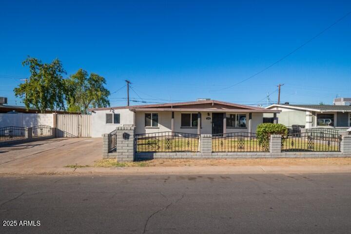 3642 W La Salle St., Phoenix, AZ 85041