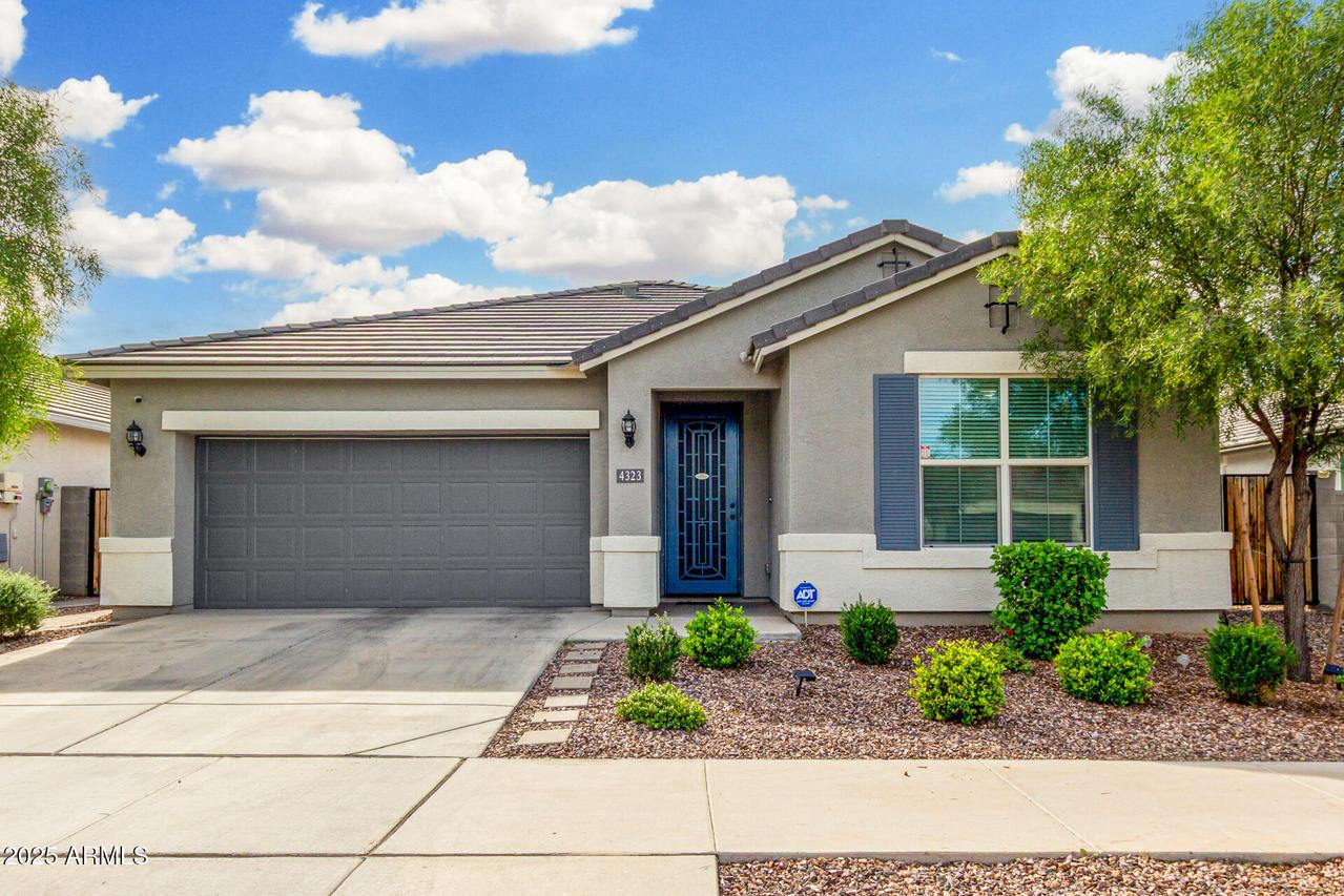 4323 W Gary Way, Laveen, AZ 85339