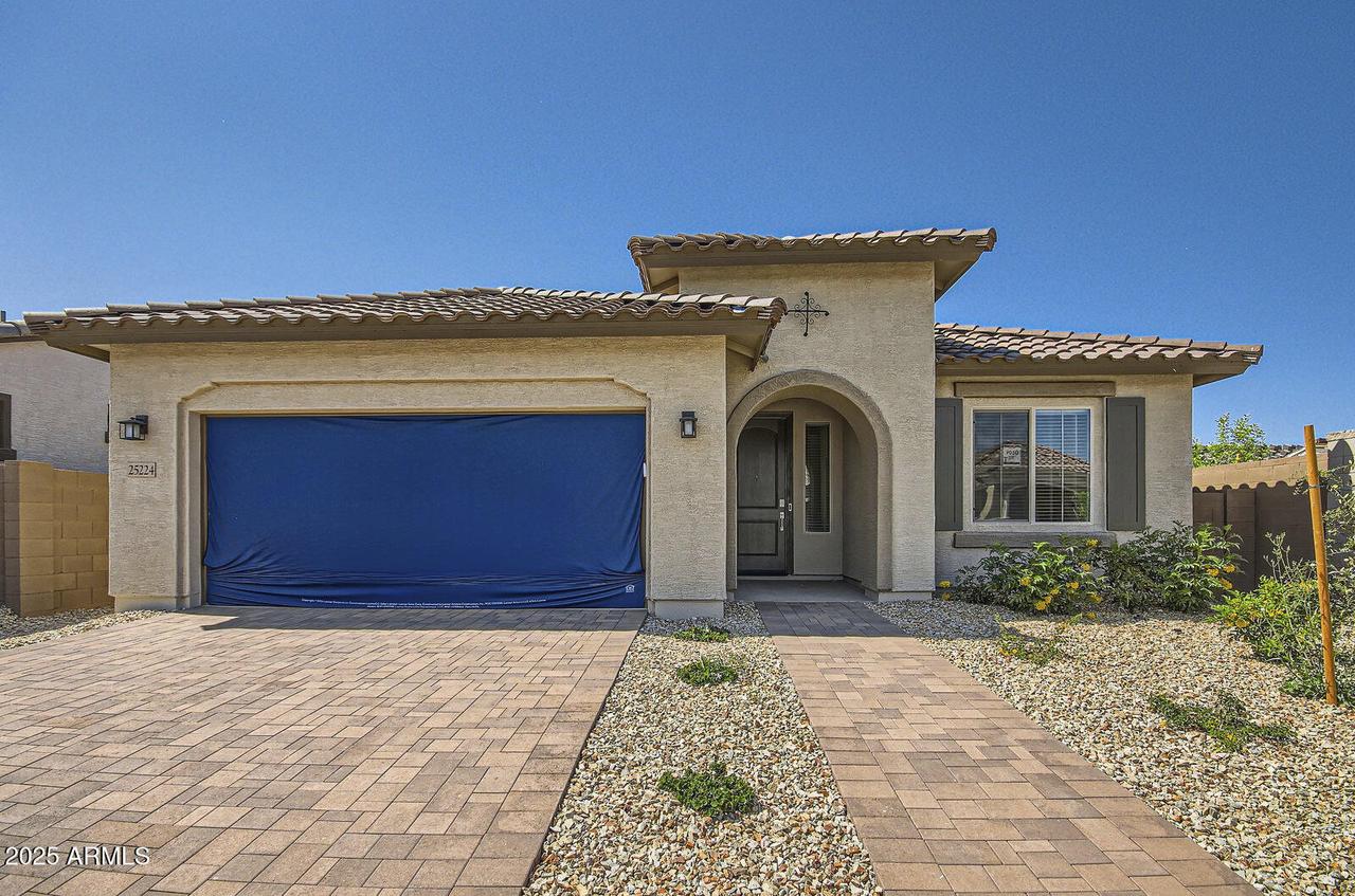 25224 N 174th Ave., Surprise, AZ 85387