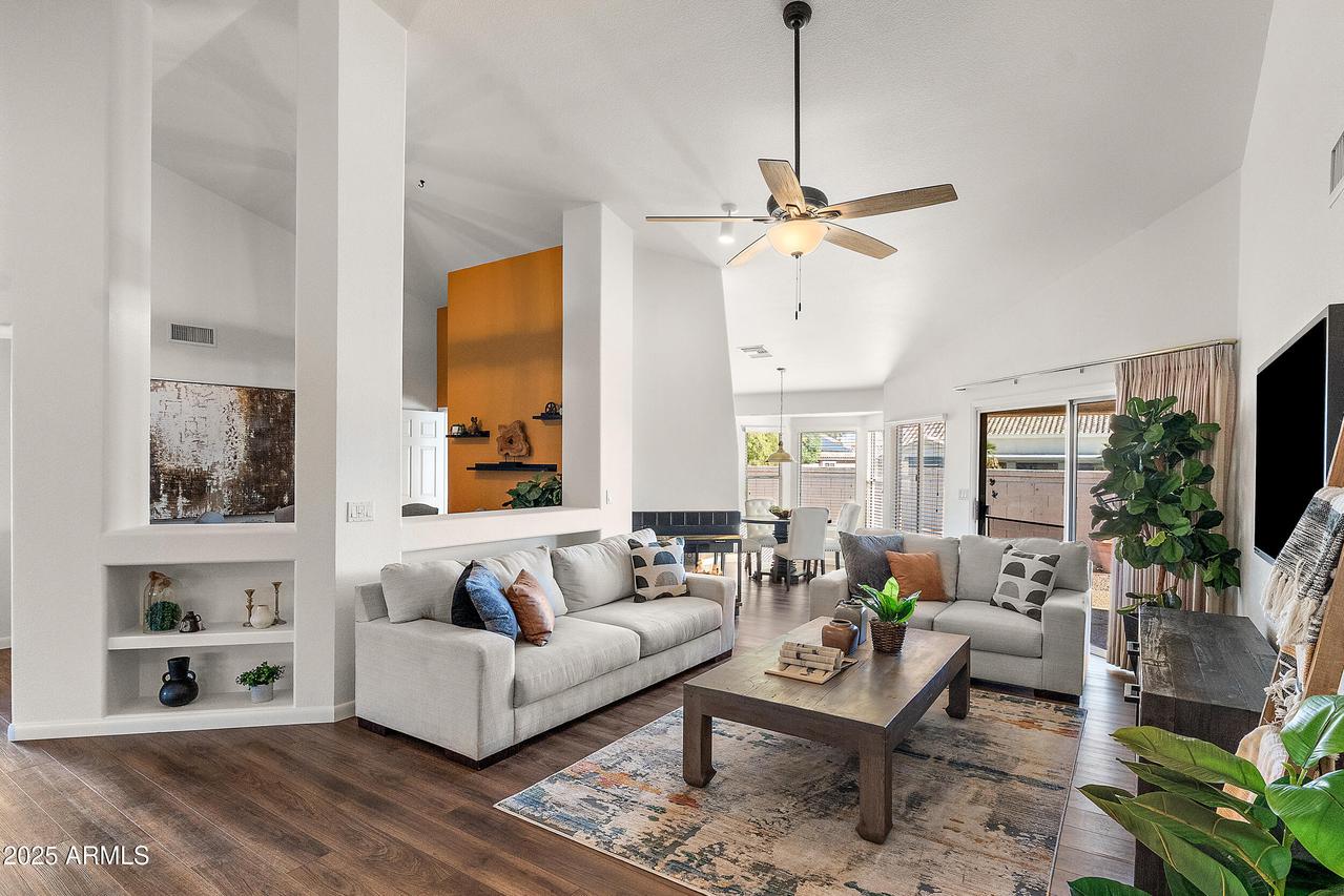 17545 N Pima Tr., Surprise, AZ 85374