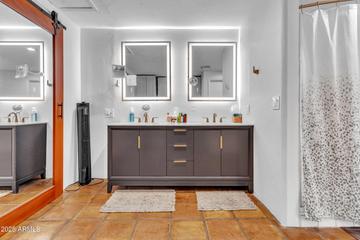 16626 N 43rd St., Phoenix, AZ 85032