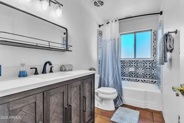 16626 N 43rd St., Phoenix, AZ 85032