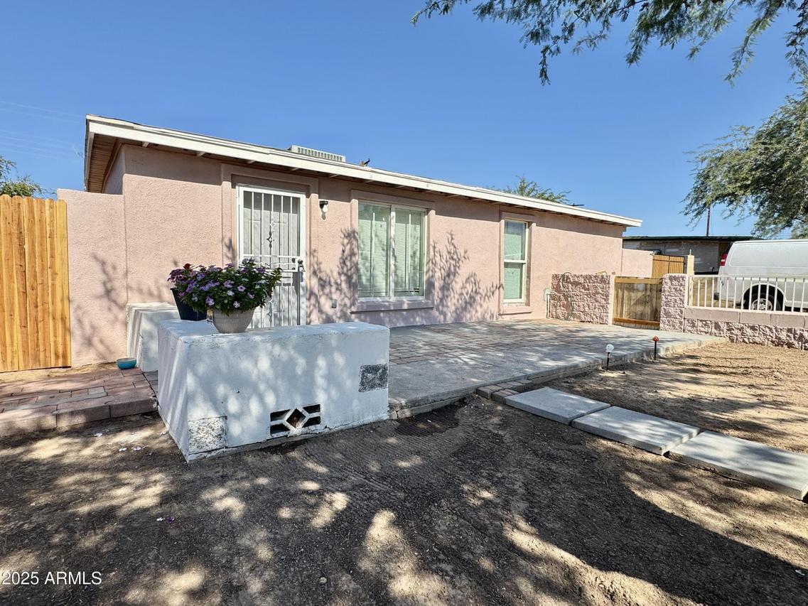 3946 W Holly St., Phoenix, AZ 85009