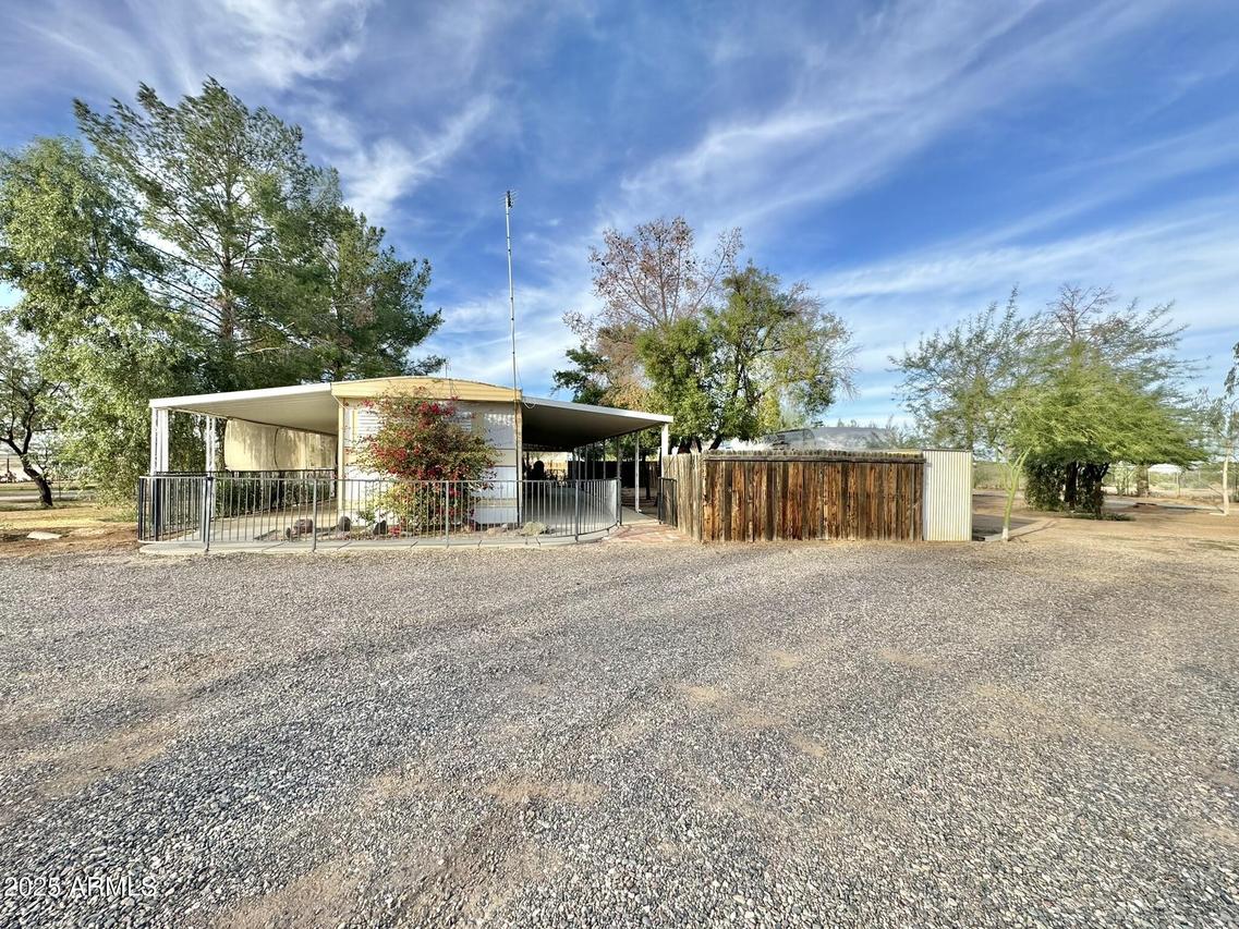 27021 N 211th Ave., Wittmann, AZ 85361