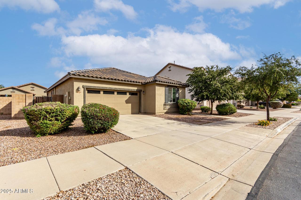 20966 E Pecan Ln., Queen Creek, AZ 85142