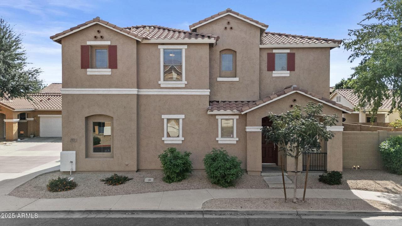 961 E Redondo Dr., Gilbert, AZ 85296