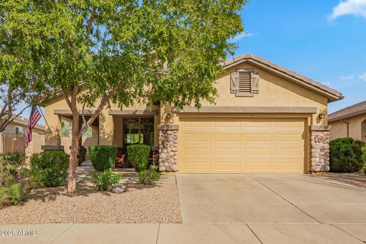 148 W Latigo Cir., San Tan Valley, AZ 85143