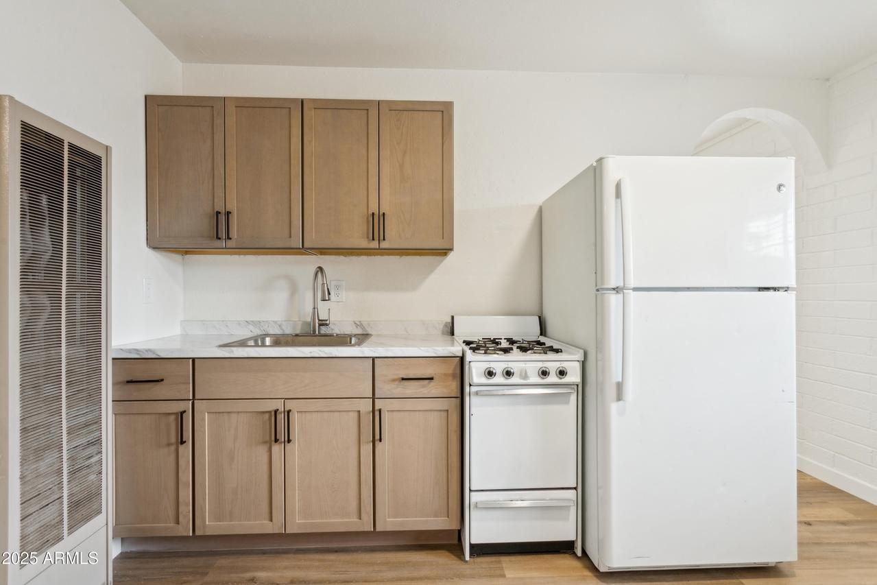 13017 N 20th St., Phoenix, AZ 85022