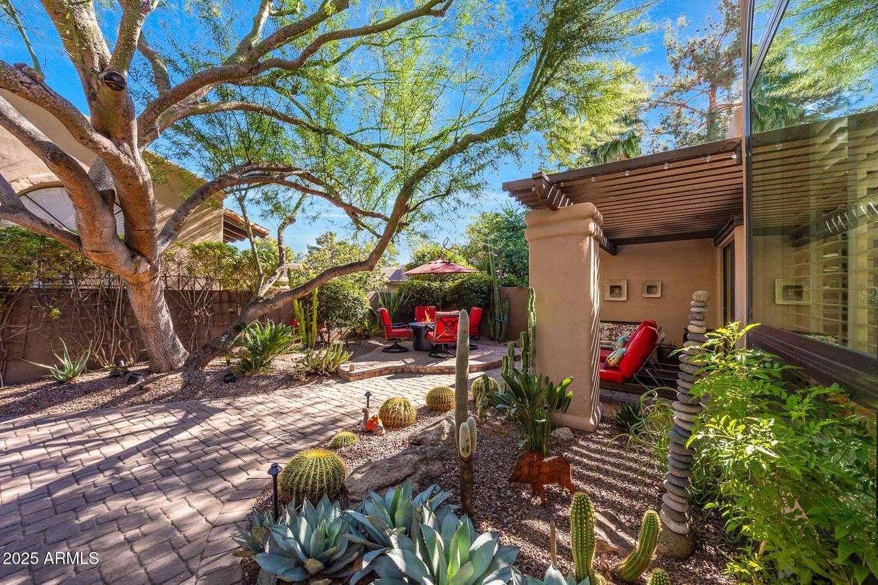 11437 N 40th Pl., Phoenix, AZ 85028