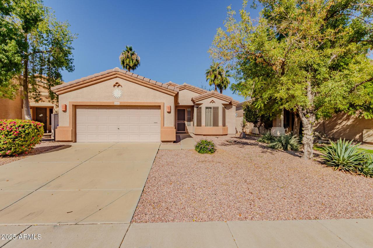 15282 W Country Gables Dr., Surprise, AZ 85379