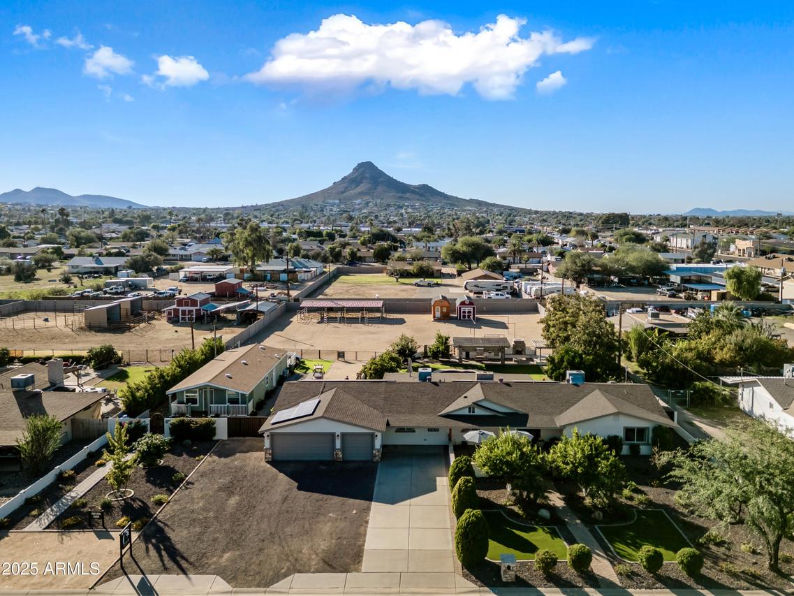 15220 N 27th St., Phoenix, AZ 85032