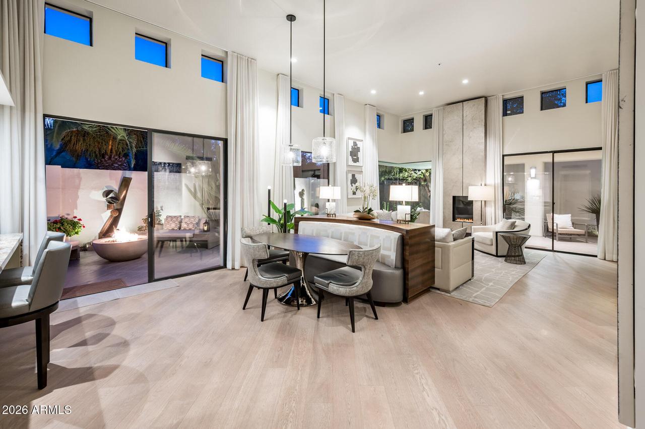 5101 N Casa Blanca Dr. #317, Paradise Valley, AZ 85253
