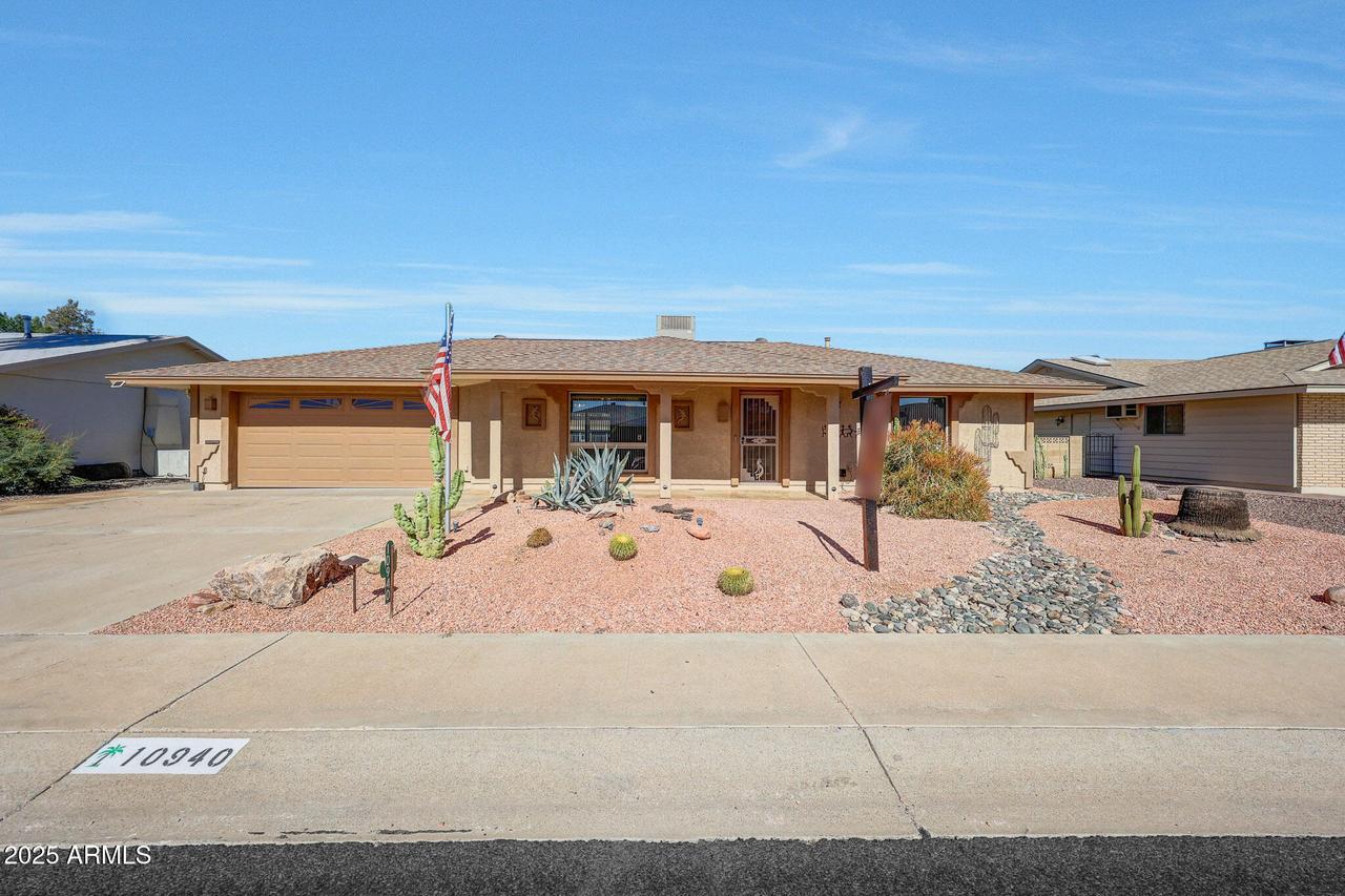10940 W White Mountain Rd., Sun City, AZ 85351