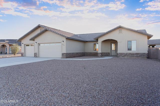 New Homes For Sale This Week That Attend Huachuca Mountain Elementary School: October 31st to November 6th
