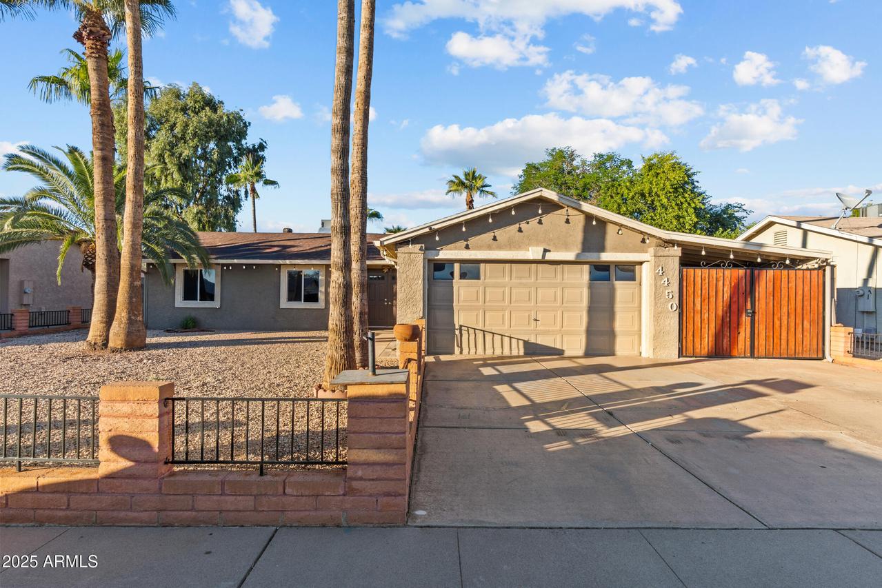 4450 W Ironwood Dr., Glendale, AZ 85302