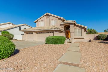 7624 W Mauna Loa Ln., Peoria, AZ 85381