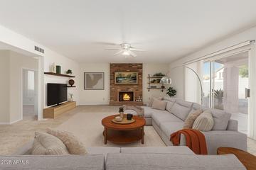 7624 W Mauna Loa Ln., Peoria, AZ 85381