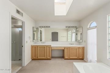 7624 W Mauna Loa Ln., Peoria, AZ 85381