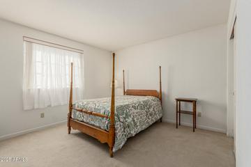 7624 W Mauna Loa Ln., Peoria, AZ 85381