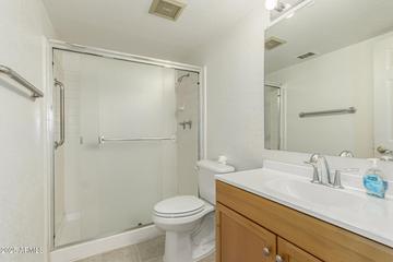 7624 W Mauna Loa Ln., Peoria, AZ 85381