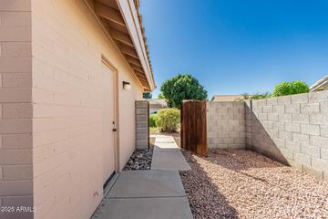7624 W Mauna Loa Ln., Peoria, AZ 85381