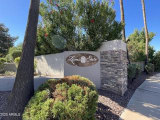 7624 W Mauna Loa Ln., Peoria, AZ 85381